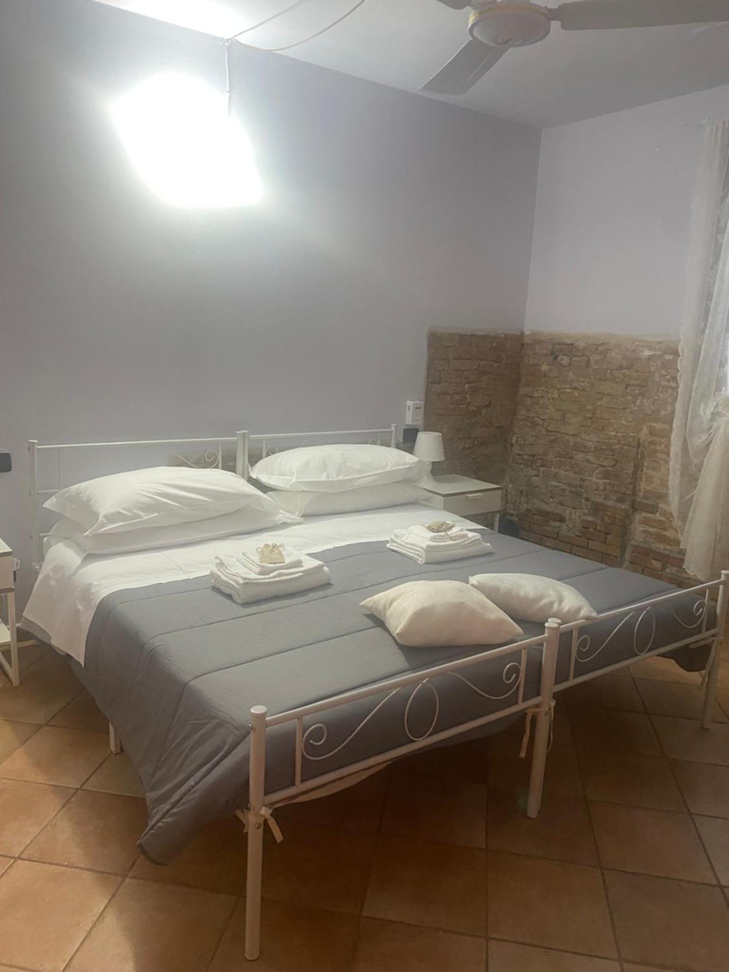 B&B Happiness In The Country Brescello Εξωτερικό φωτογραφία